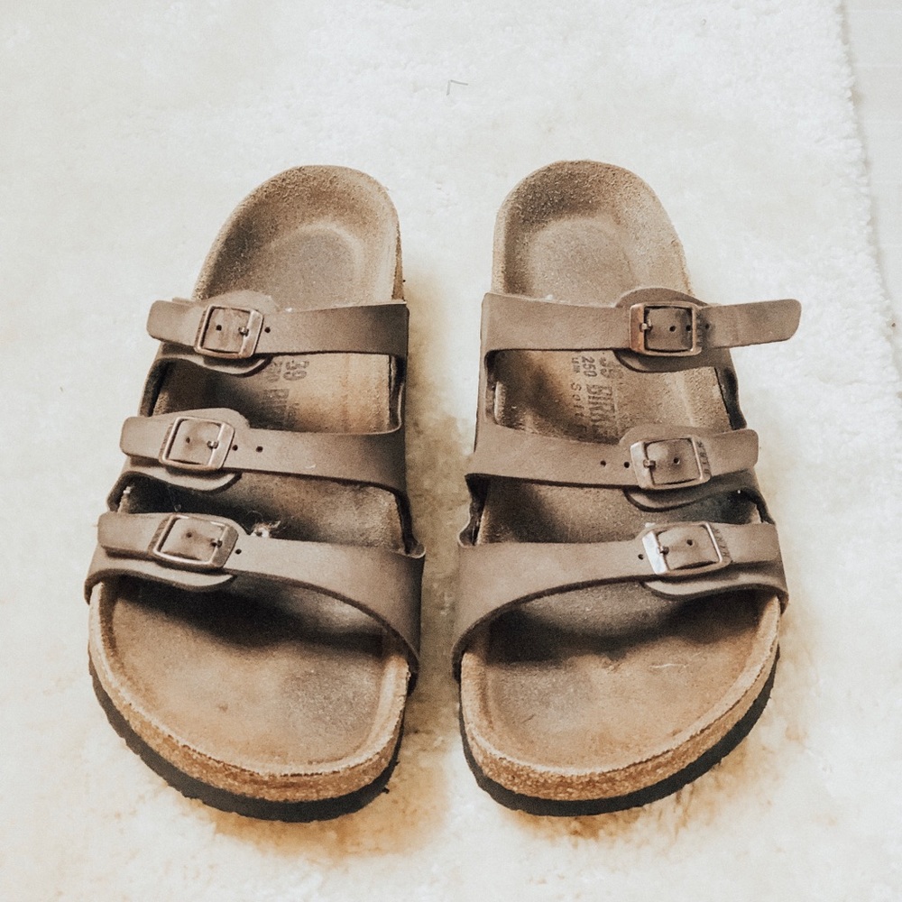 3 Strap Birkenstock’s